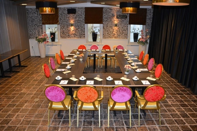 Imagen de los interiores del Hotel Grand Amstelveen. Foto 13