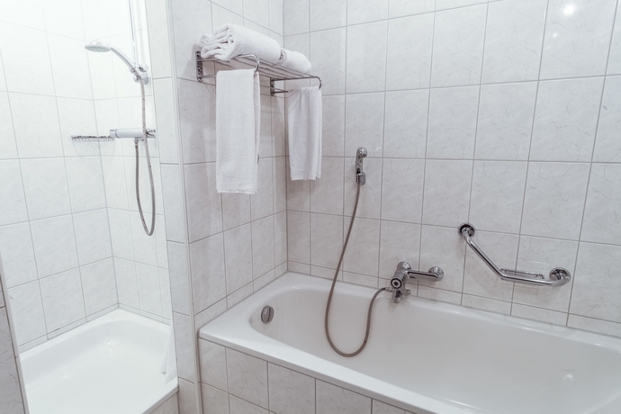 Imagen de la habitación del Hotel Grand Amstelveen. Foto 10