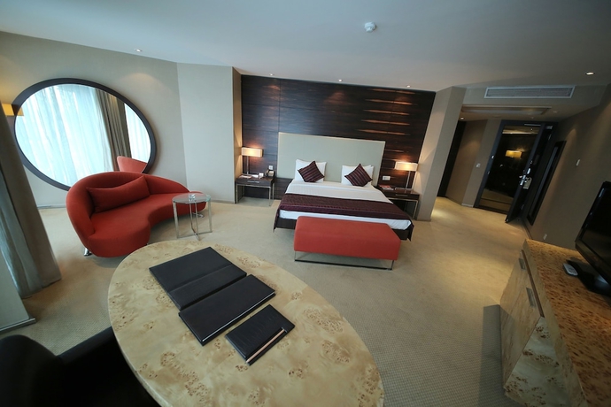 Imagen de la habitación del Hotel Grand Ankara and Convention Center. Foto 8