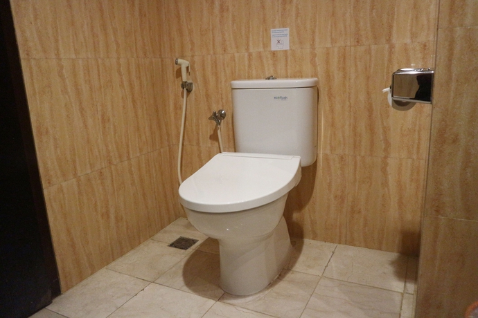 Imagen de la habitación del Hotel Grand Anugerah. Foto 4