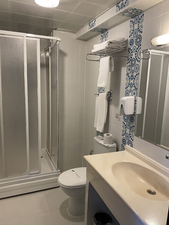 Imagen de la habitación del Hotel Grand Anzac. Foto 15