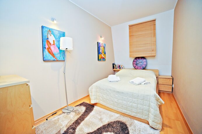 Imagen de la habitación del Hotel Grand Apartments. Foto 18