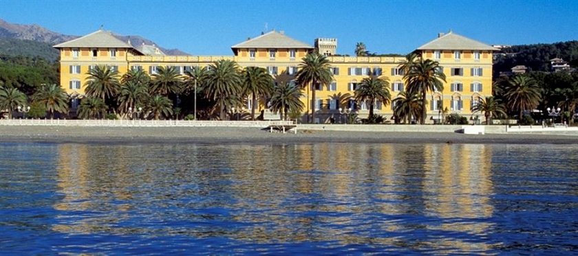 Imagen de los exteriores del Hotel Grand Arenzano. Foto 5