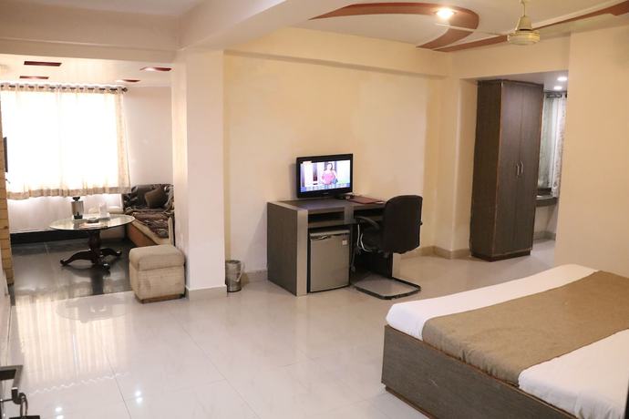 Imagen de la habitación del Hotel Grand Arjun, Raipur. Foto 4