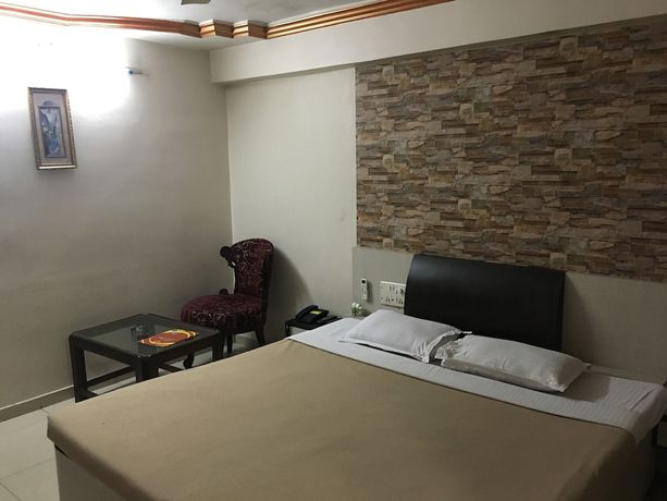 Imagen de la habitación del Hotel Grand Arjun, Raipur. Foto 9