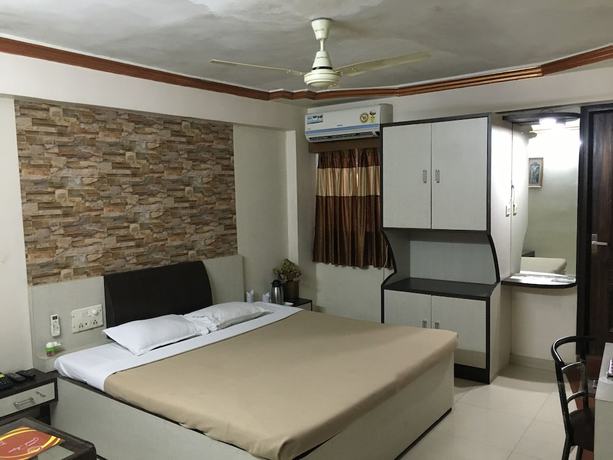 Imagen de la habitación del Hotel Grand Arjun, Raipur. Foto 10