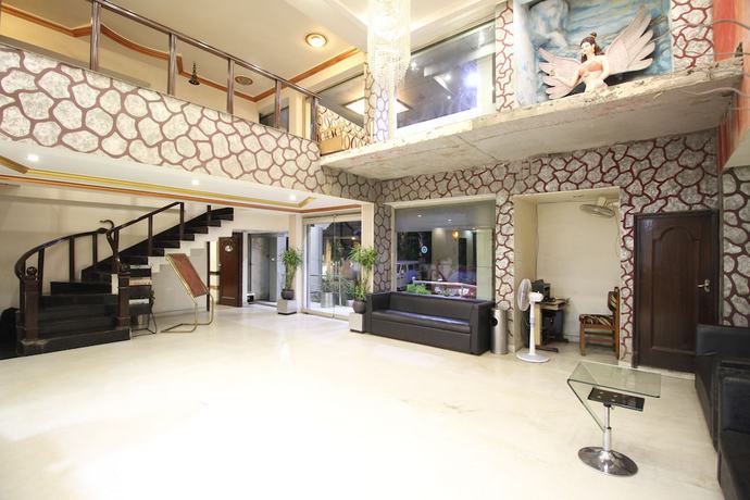 Imagen de los interiores del Hotel Grand Arjun, Raipur. Foto 20