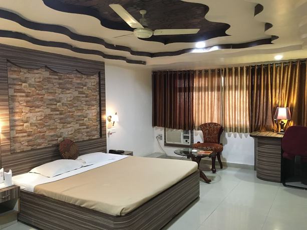 Imagen de la habitación del Hotel Grand Arjun, Raipur. Foto 19