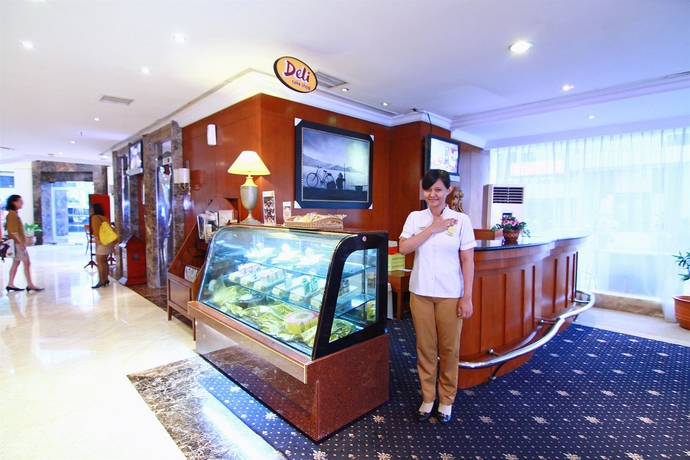 Imagen del bar/restaurante del Hotel Grand Arkenso Parkview. Foto 3