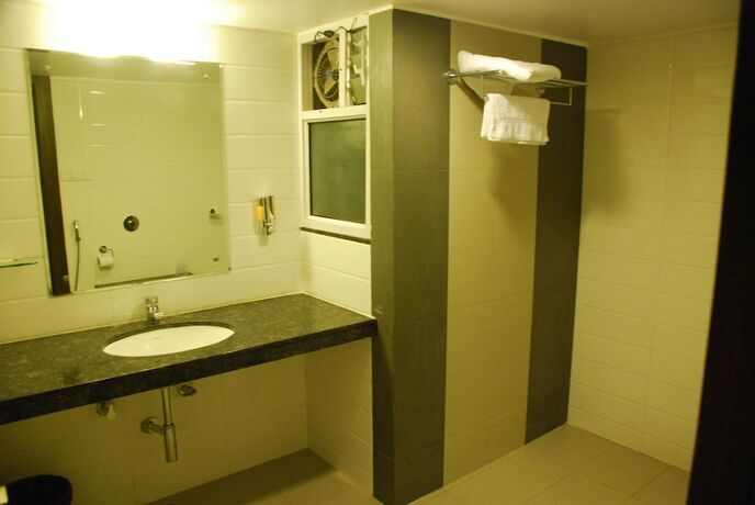 Imagen general del Hotel Grand Ashirwad Beacon. Foto 1