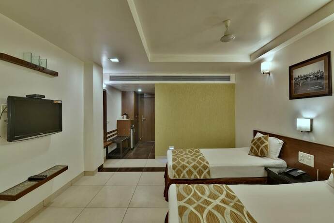 Imagen general del Hotel Grand Ashirwad Beacon. Foto 8
