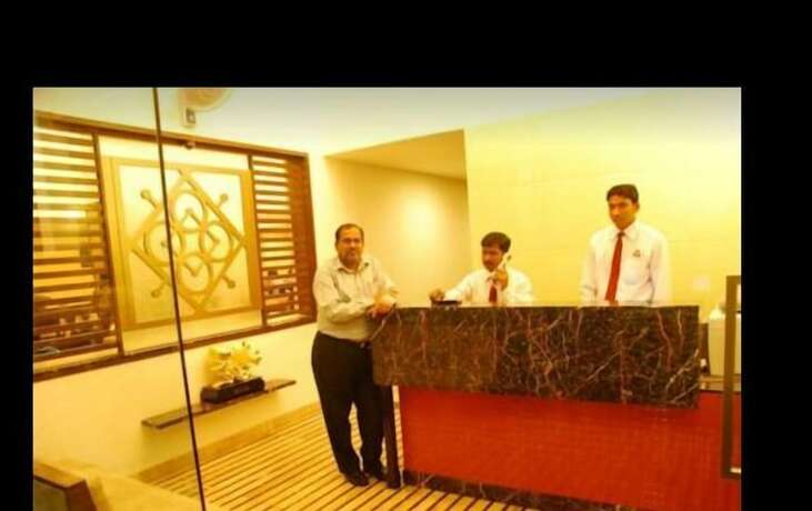 Imagen general del Hotel Grand Ashirwad Beacon. Foto 11