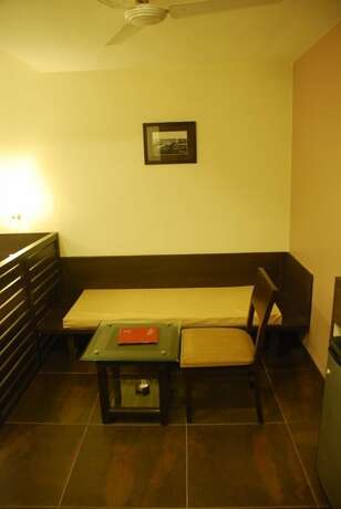 Imagen de la habitación del Hotel Grand Ashirwad Beacon. Foto 16