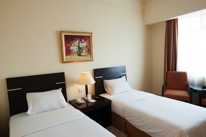 Imagen de la habitación del Hotel Grand Asia, Yakarta Utara. Foto 5