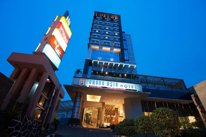 Imagen general del Hotel Grand Asia, Yakarta Utara. Foto 1