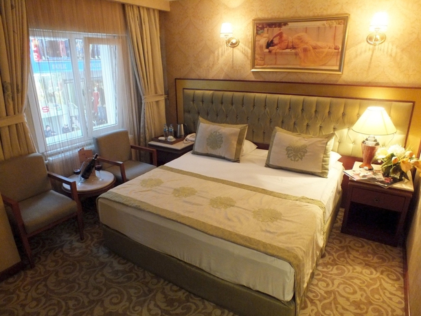 Imagen de los interiores del Hotel Grand Asiyan. Foto 14