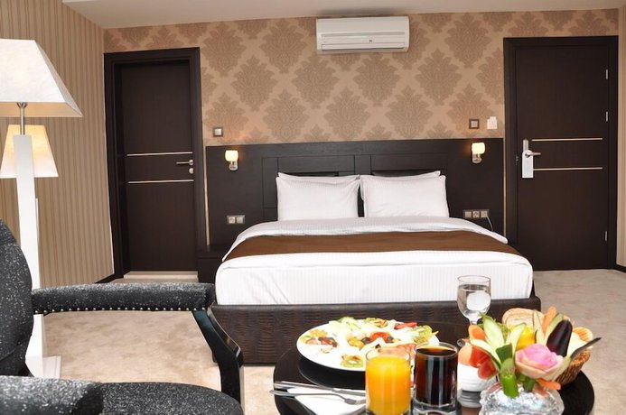 Imagen de la habitación del Hotel Grand Asos. Foto 11