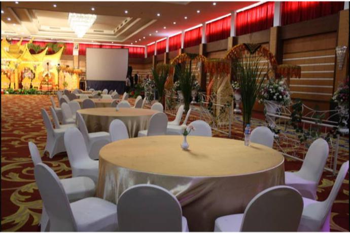 Imagen de los interiores del Hotel Grand Asrilia Hotel Convention and Restaurant. Foto 8