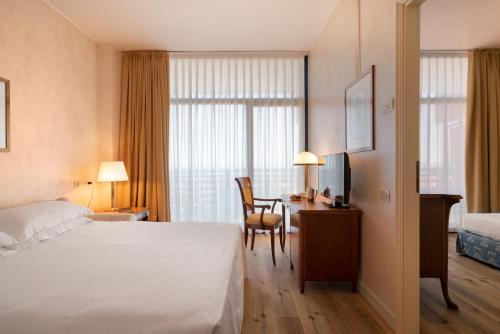 Imagen de la habitación del Hotel Grand Astoria, Grado. Foto 7