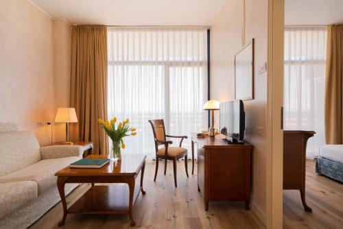 Imagen de la habitación del Hotel Grand Astoria, Grado. Foto 8
