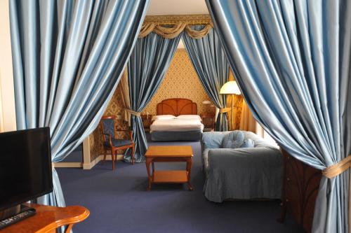 Imagen de la habitación del Hotel Grand Astoria, Grado. Foto 9