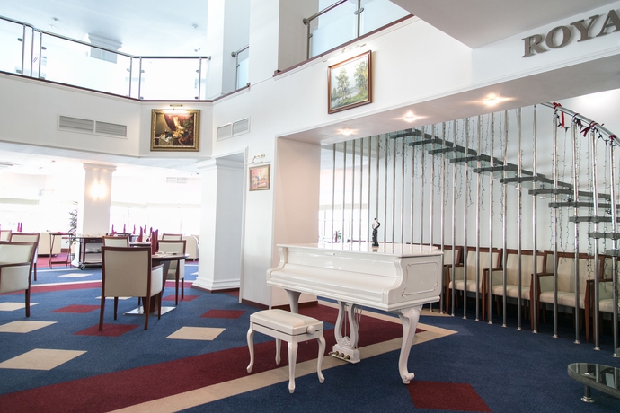 Imagen de los interiores del Hotel Grand Astrakhan. Foto 12