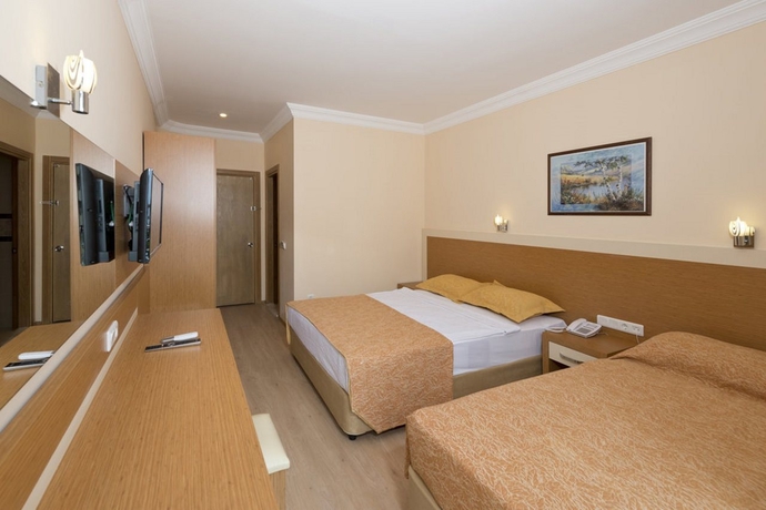 Imagen general del Hotel Grand Atilla. Foto 6