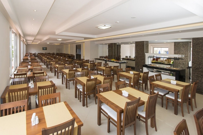 Imagen general del Hotel Grand Atilla. Foto 9