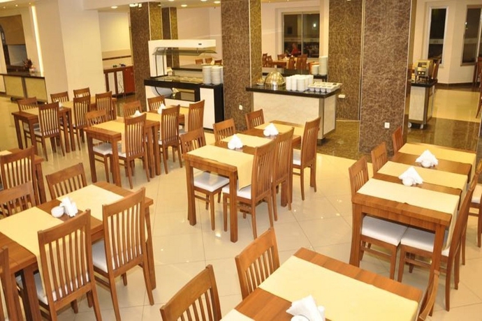 Imagen general del Hotel Grand Atilla. Foto 10