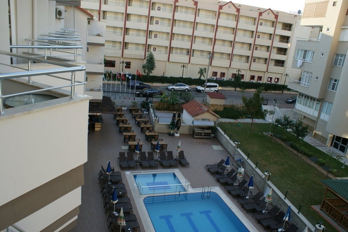 Imagen general del Hotel Grand Atilla. Foto 16