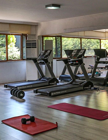 Imagen de los interiores del Hotel Grand Ayzek Otel. Foto 13