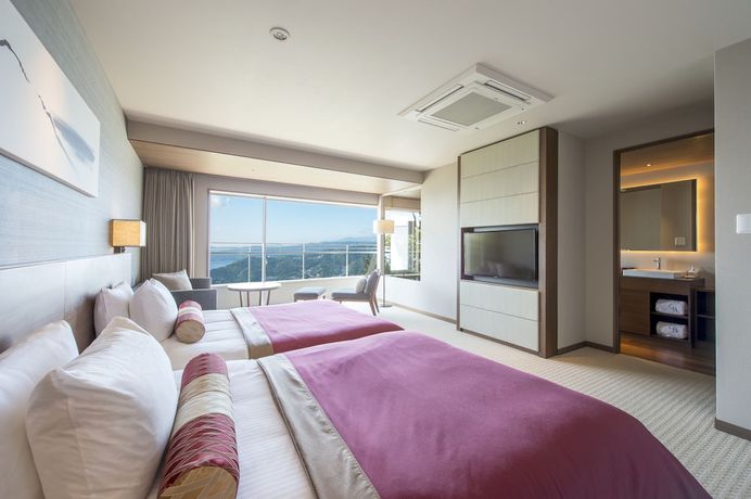 Imagen de la habitación del Hotel Grand Bach Atami Crescendo. Foto 6