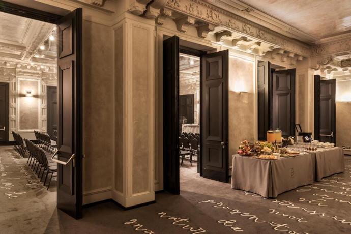 Imagen de los interiores del Hotel Grand Baglioni. Foto 7