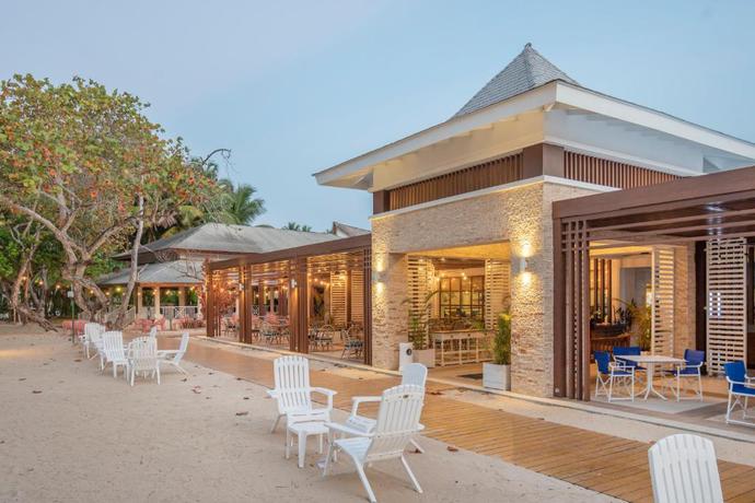 Imagen de los exteriores del Hotel Grand Bahia Principe El Portillo. Foto 24