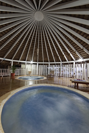 Imagen de la piscina del Hotel Grand Bahía Príncipe San Juan. Foto 16