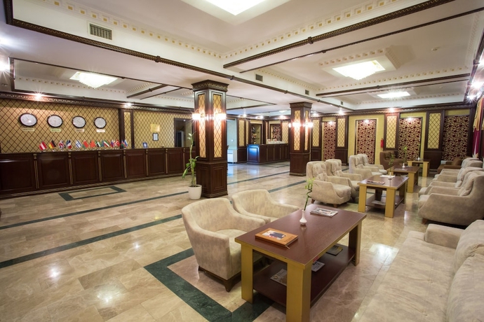 Imagen de los interiores del Hotel Grand Baku Central Park. Foto 19
