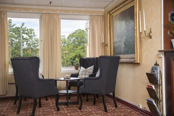 Imagen de los interiores del Hotel Grand Bar AS. Foto 14