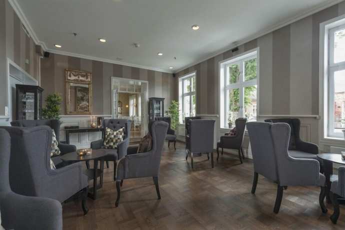 Imagen de los interiores del Hotel Grand Bar AS. Foto 15