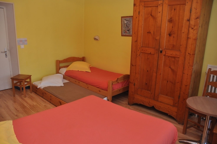Imagen de la habitación del Hotel Grand, Barcelonnette. Foto 11