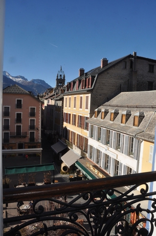 Imagen de la habitación del Hotel Grand, Barcelonnette. Foto 16