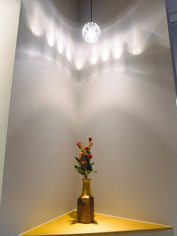 Imagen de los interiores del Hotel Grand Base Hakata Sumiyoshi. Foto 33