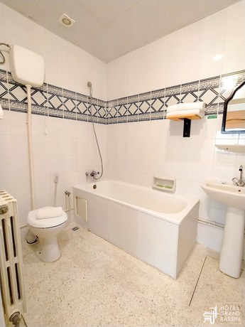 Imagen de la habitación del Hotel Grand Bassin. Foto 5