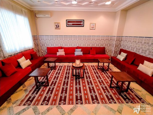 Imagen de los interiores del Hotel Grand Bassin. Foto 18