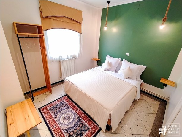 Imagen de la habitación del Hotel Grand Bassin. Foto 8