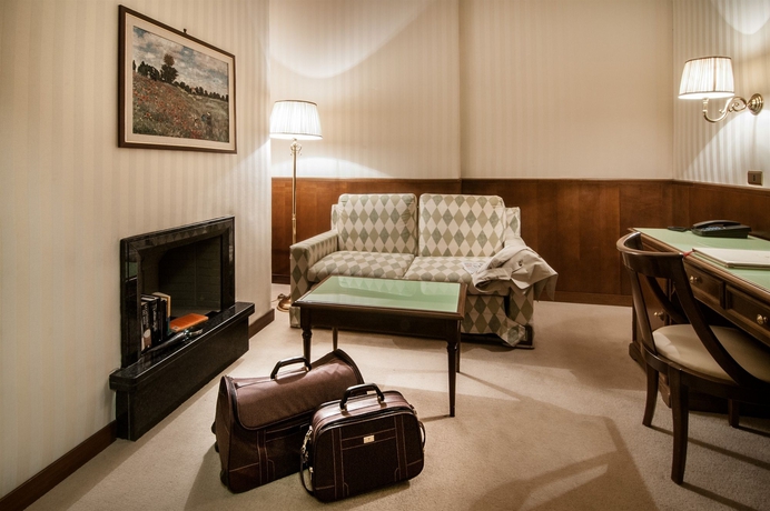 Imagen de los interiores del Hotel Grand Bastiani. Foto 10