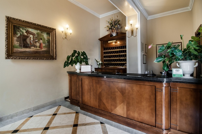 Imagen de los interiores del Hotel Grand Bastiani. Foto 11