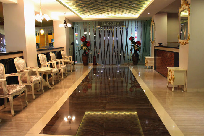 Imagen de la habitación del Hotel Grand Batik Inn. Foto 9