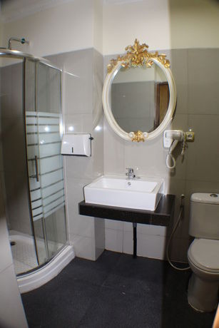 Imagen de la habitación del Hotel Grand Batik Inn. Foto 12