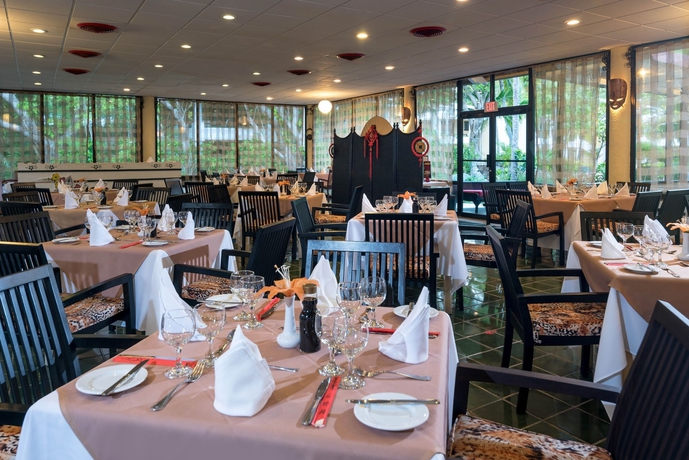 Imagen del bar/restaurante del Hotel Grand Bavaro Princess - All Inclusive. Foto 5