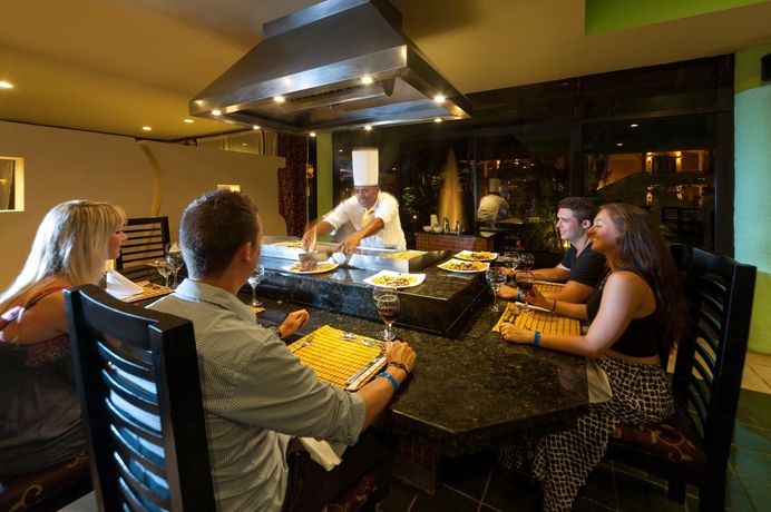 Imagen del bar/restaurante del Hotel Grand Bavaro Princess - All Inclusive. Foto 6